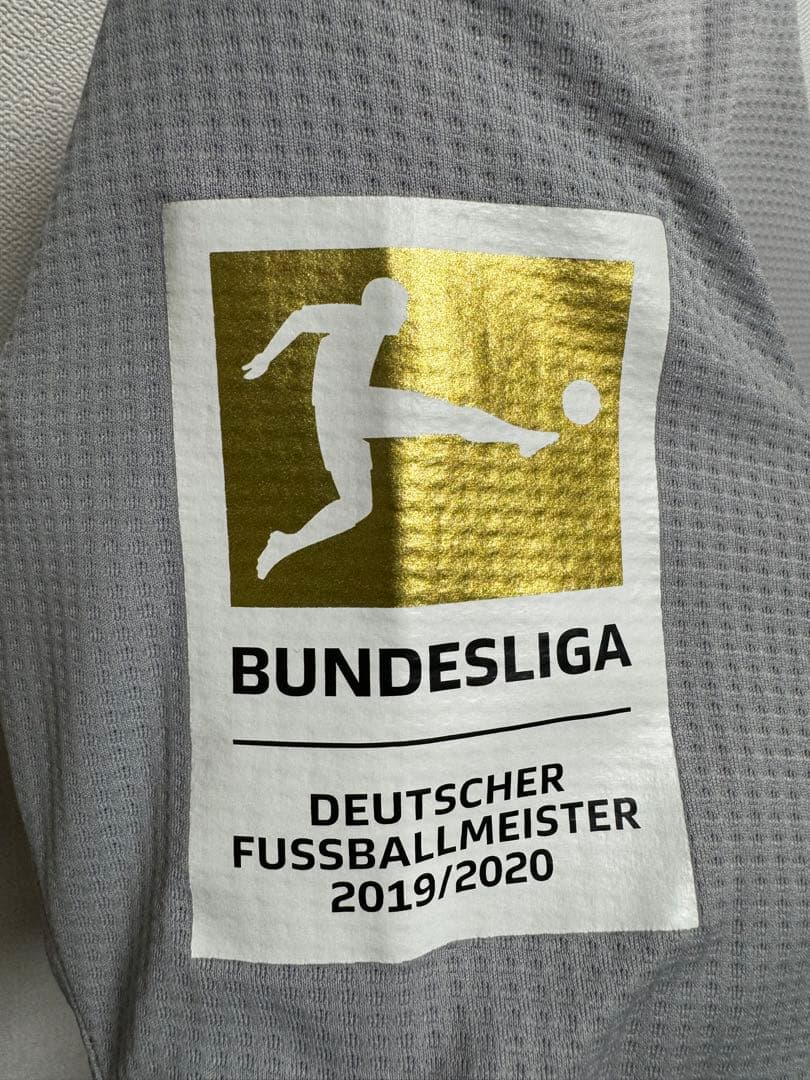 FCバイエルン・ミュンヘン レヴァンドフスキ オーセンティック ユニフォーム