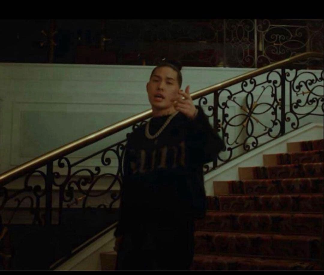 kok_x！激レア　tiji jojo 着用Saintモヘアニット