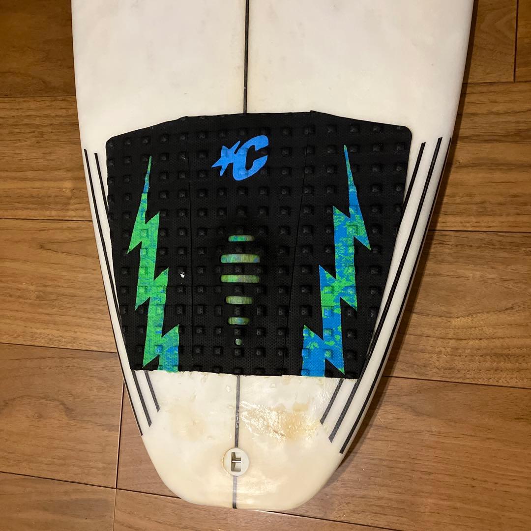 シャープアイ　サーフボード