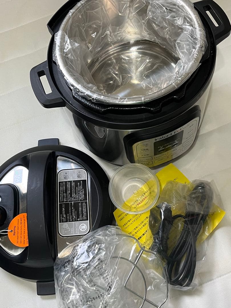 【未使用】　電気圧力鍋　インスタントポット　DUO mini 3.0L