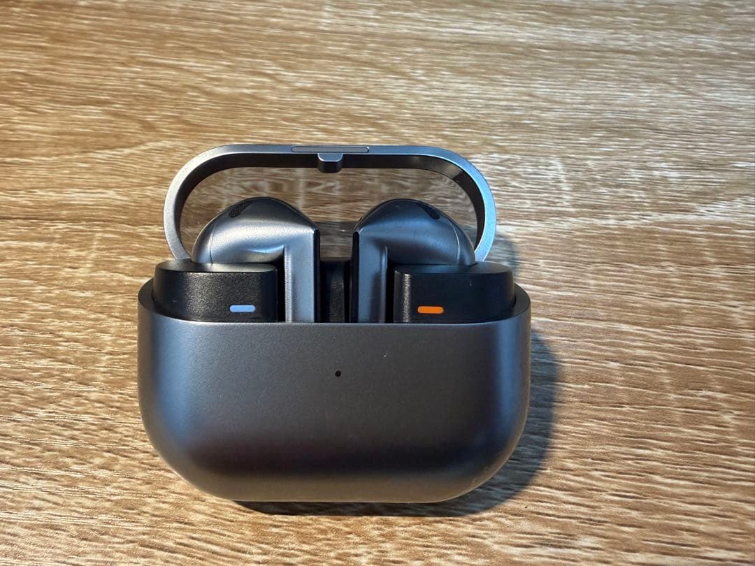 Samsung Galaxy Buds3 グレー 充電ケース・ボックス付き