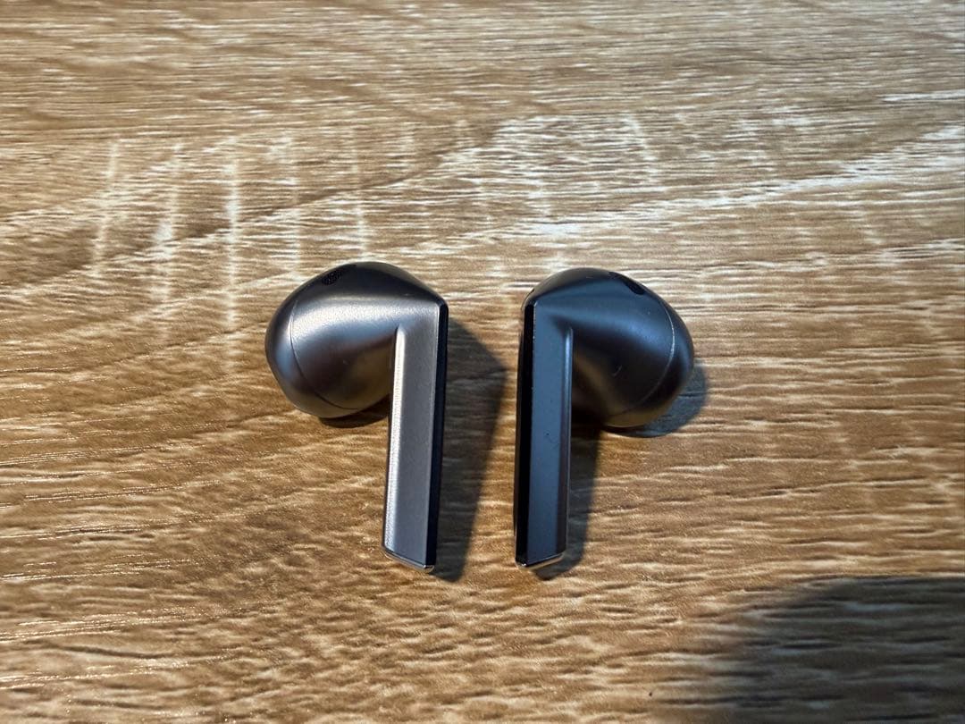 Samsung Galaxy Buds3 グレー 充電ケース・ボックス付き