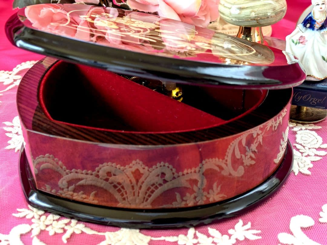 お値下げ✾イタリア製・象嵌ジュエリーボックスオルゴール✾