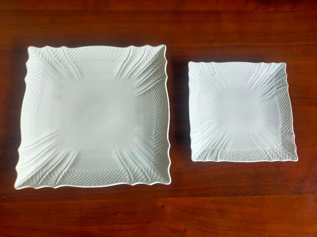 【リチャードジノリ】ベッキオ　ホワイト スクエアプレート2点セット 約3.4万円