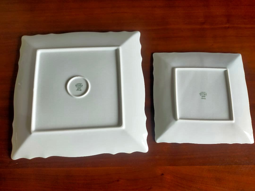 【リチャードジノリ】ベッキオ　ホワイト スクエアプレート2点セット 約3.4万円