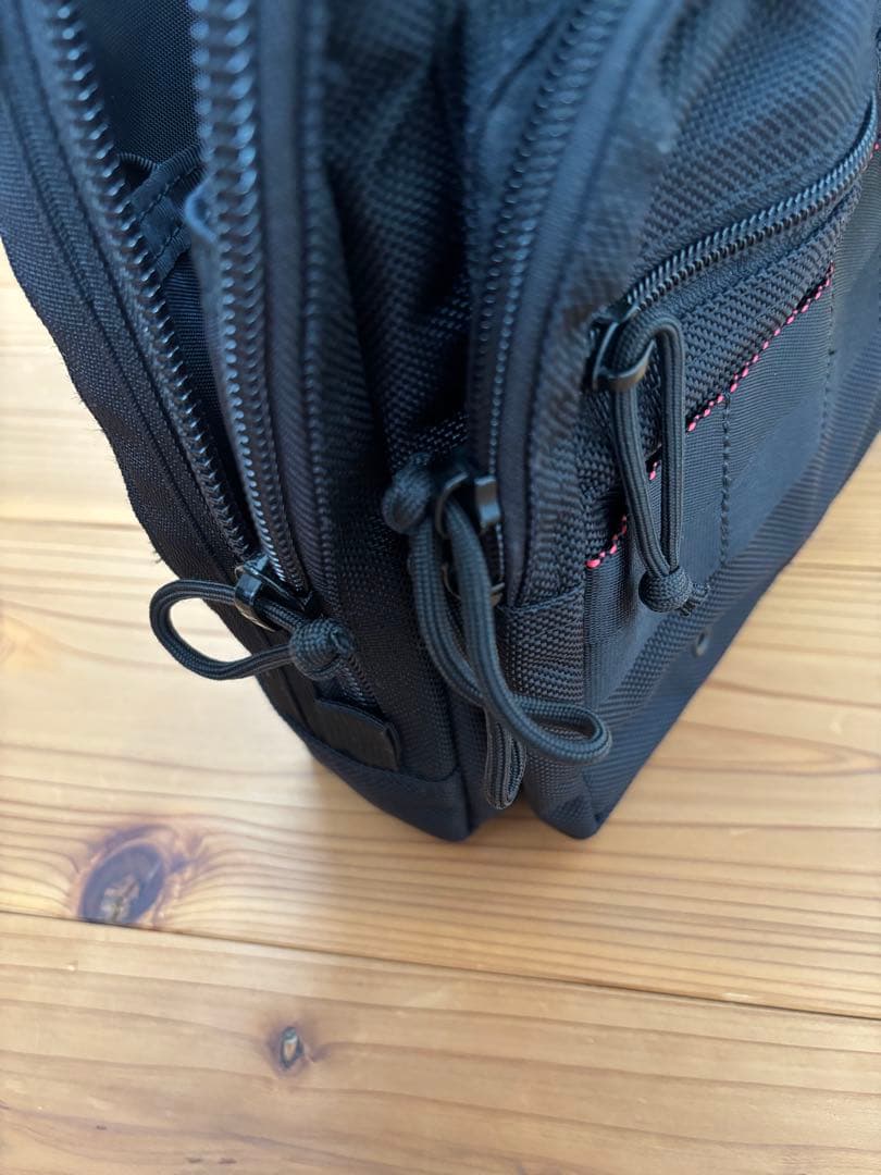 ブリーフィング B4ライナー 黒 美品