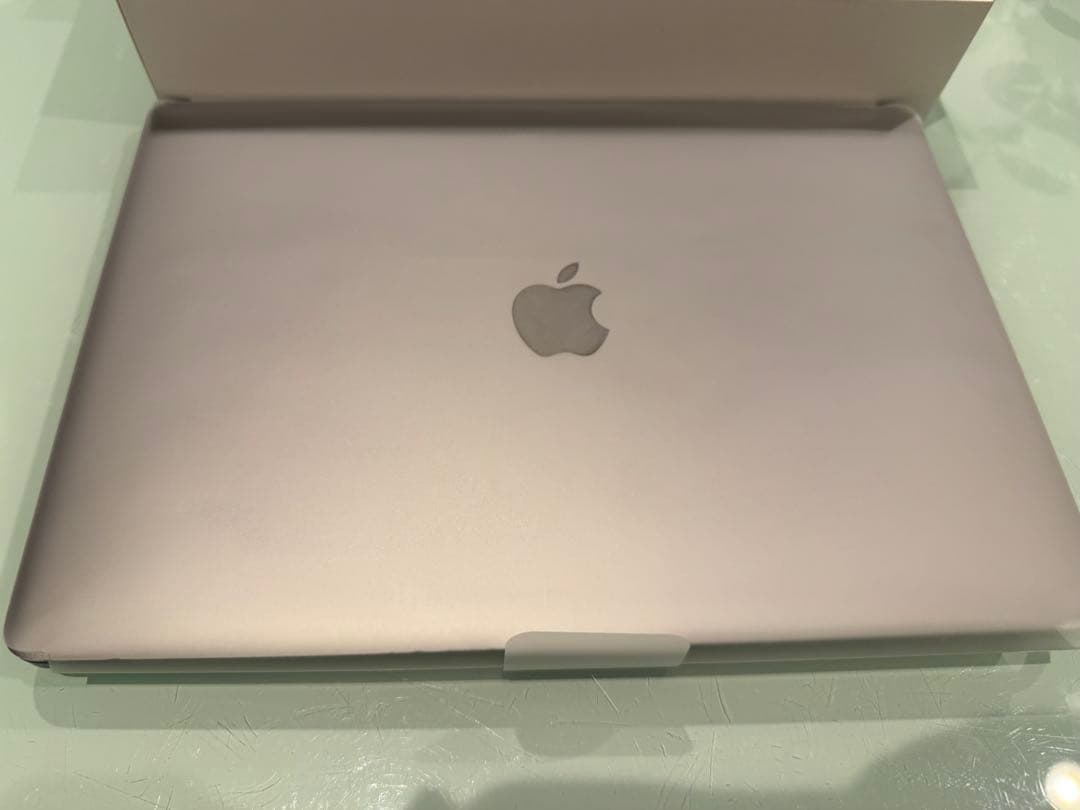 Macbook Air M1 充電回数少なめ 新品充電器ケーブル付 13インチ