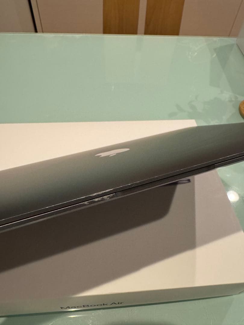 Macbook Air M1 充電回数少なめ 新品充電器ケーブル付 13インチ