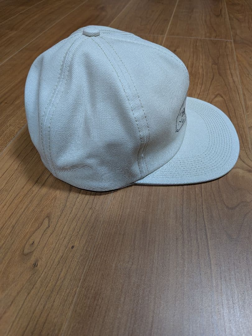 THE H.W.DOG＆CO. トラッカーキャップ ベージュ　40