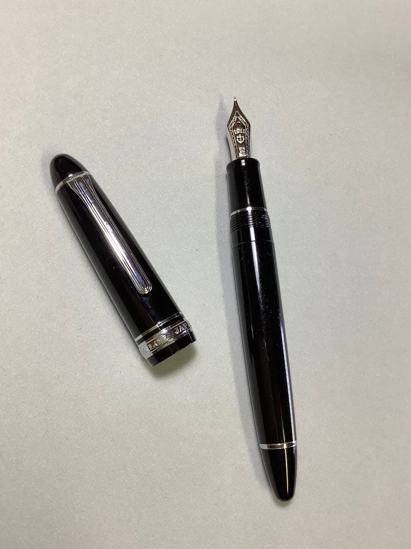 【長刀研ぎ(なぎなたとぎ)】セーラーの万年筆　プロフィット21 銀