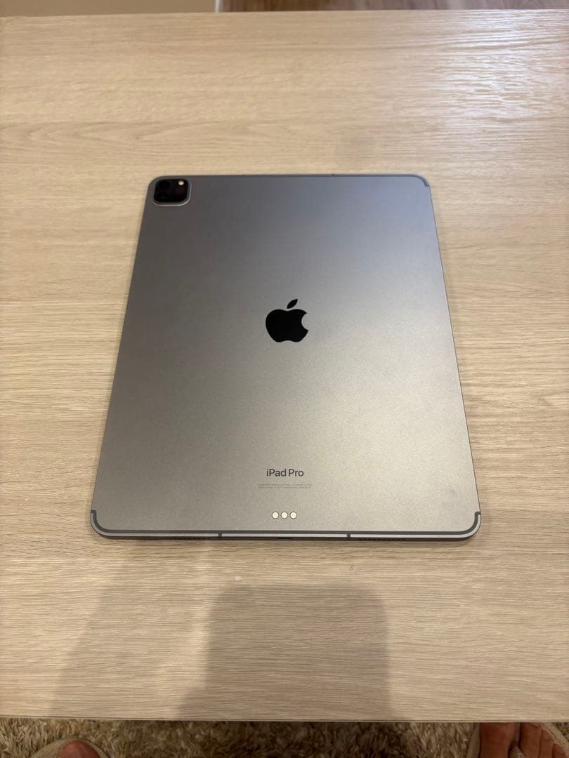 【セット】iPad Pro M2 12.9、Magic Keyboard