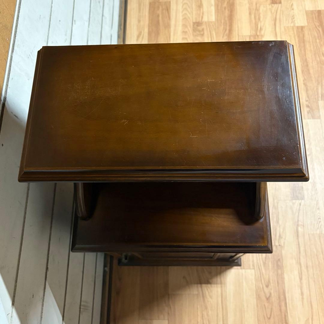 カリモク　電話台　サイドチェスト　ラック　木製　取手に装飾あり