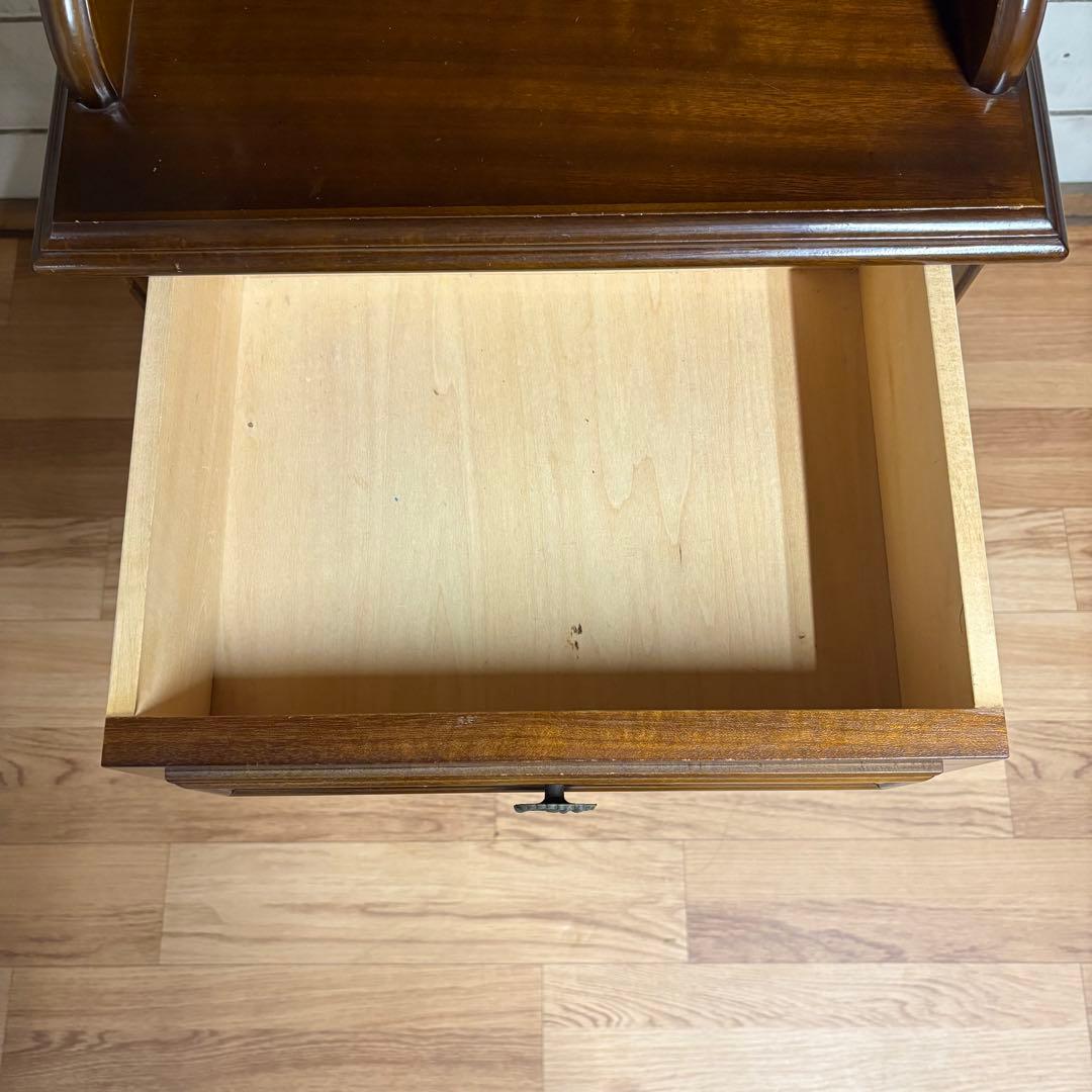 カリモク　電話台　サイドチェスト　ラック　木製　取手に装飾あり