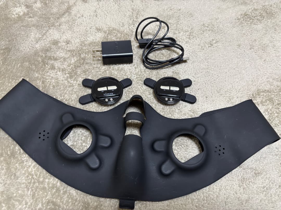 YA-MAN Medi Lift プラス　フェースマスク