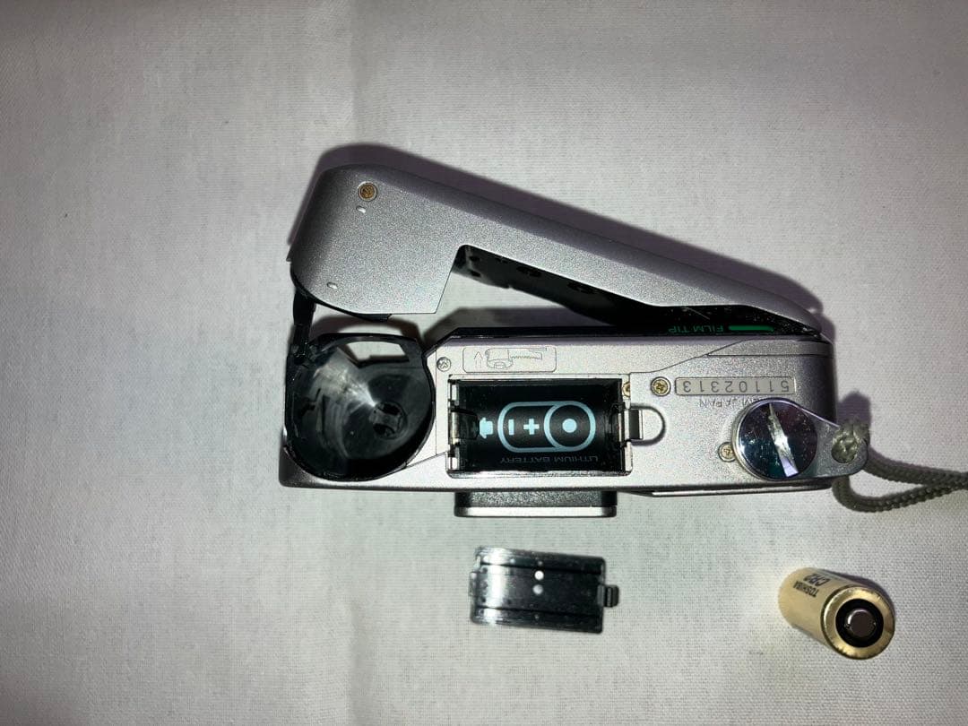 【美品】FUJIFILM cardia mini TIARA (新品 電池つき)