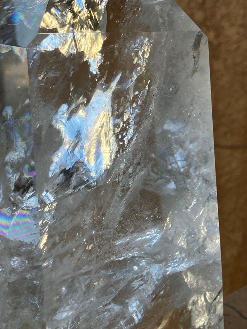 【COCOさま専用】特大水晶 3.2kg レインボー多数天然石アイリスクリスタル