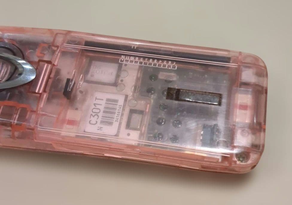 IDO C301T 東芝　TOSHIBA　ガラケー スケルトン 実機　レトロ