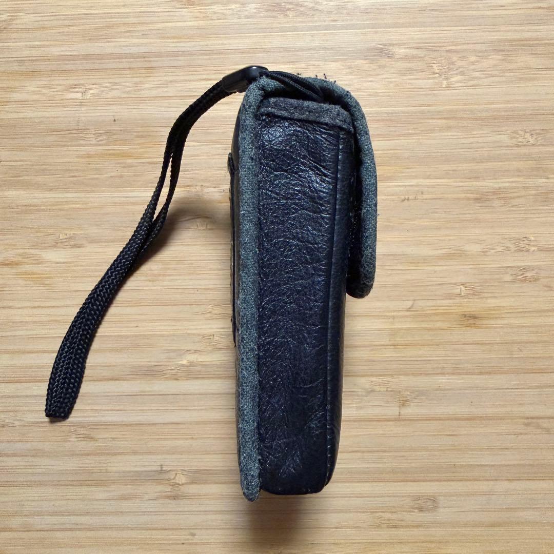 【RICOH GR10】コンパクトフィルムカメラ　ブラック　ケース付