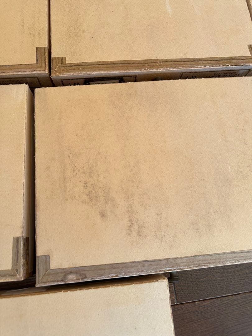 フランスアンティーク 昔の手芸屋さんのディスプレイ棚スプールキャビネット