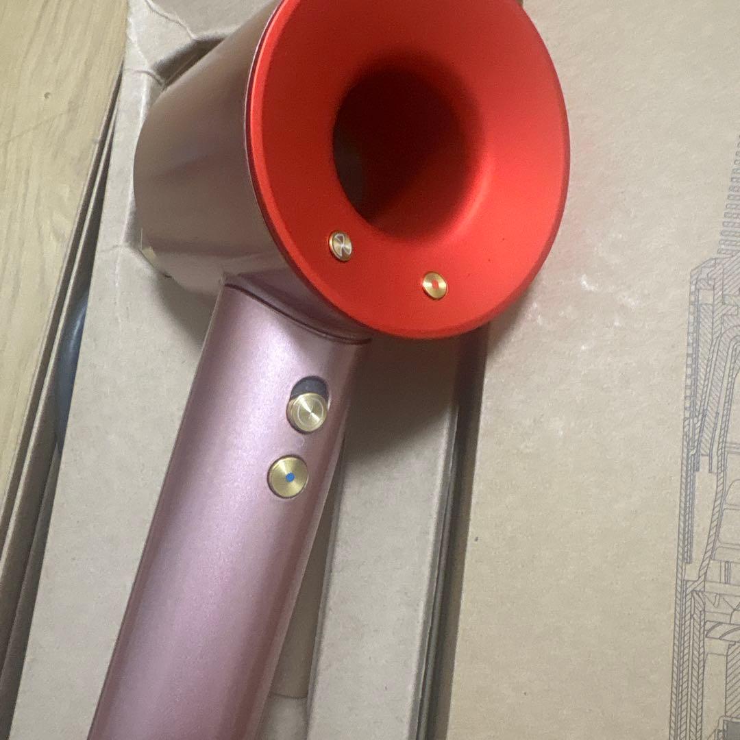 【特価】ダイソンドライヤー