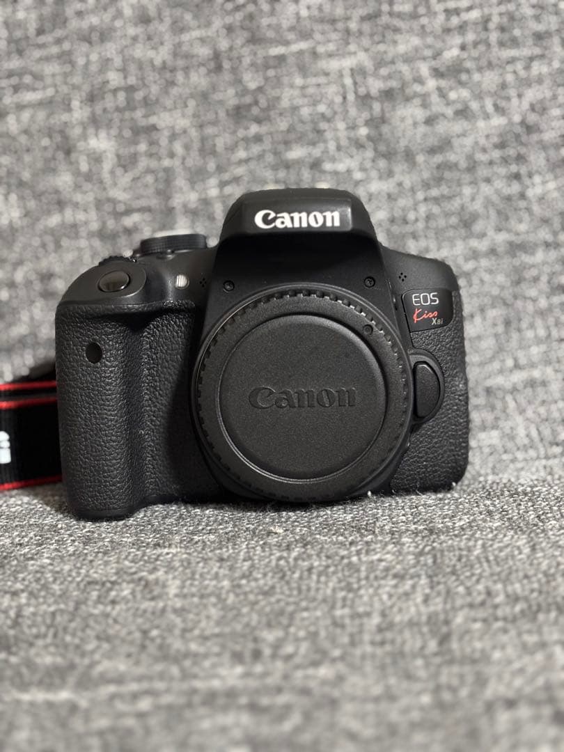 デジタルカメラ Canon EOS Kiss X8i + Sigma 17-50mm F2.8