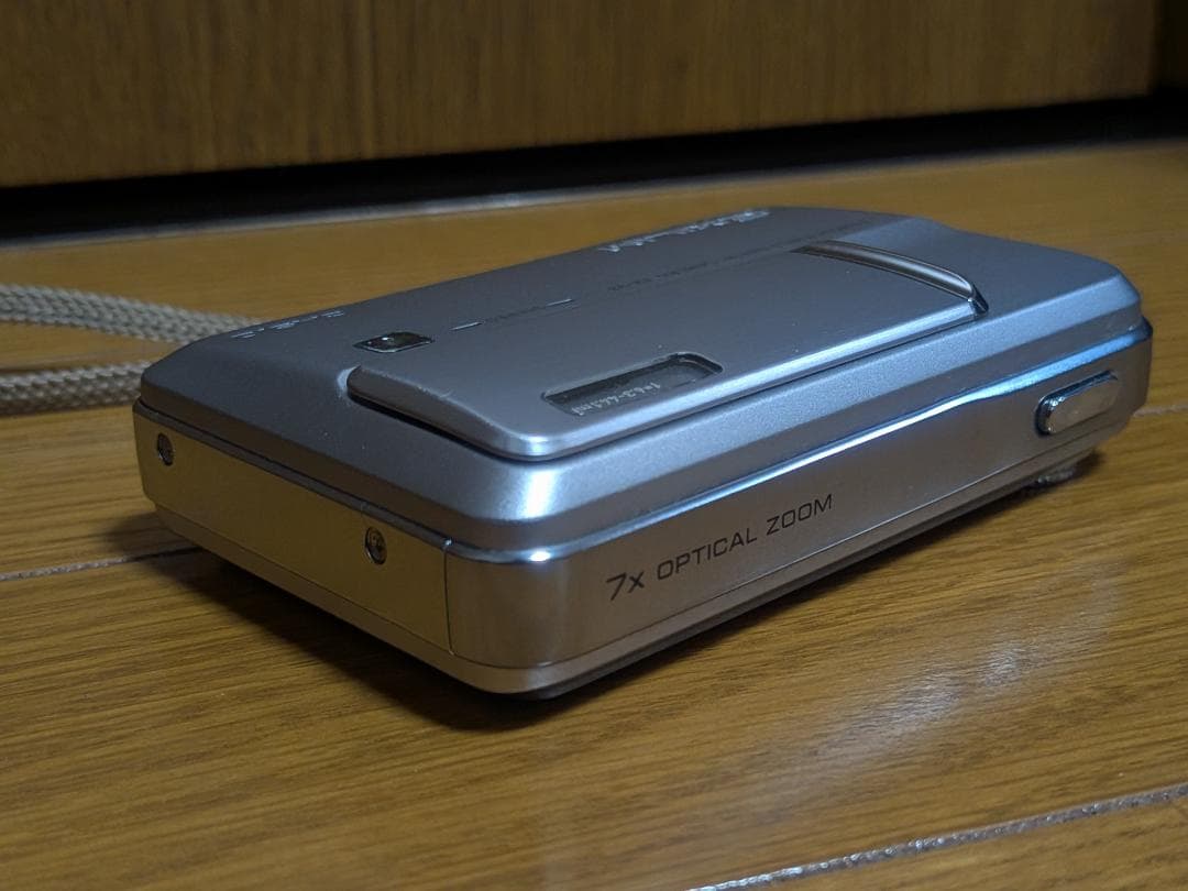 CASIO EXILIM EX-V8 デジタルカメラ