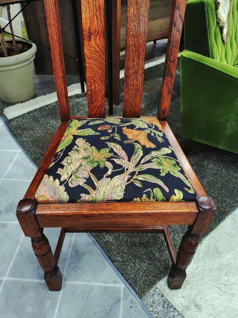 Lloyd's Antiques ロイズアンティークス ダイニングチェア