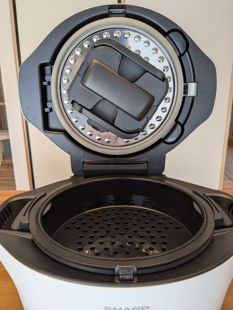 ヘルシオ　ホットクック2.4L　KN-HW24Ｈ　【2025年3月購入】