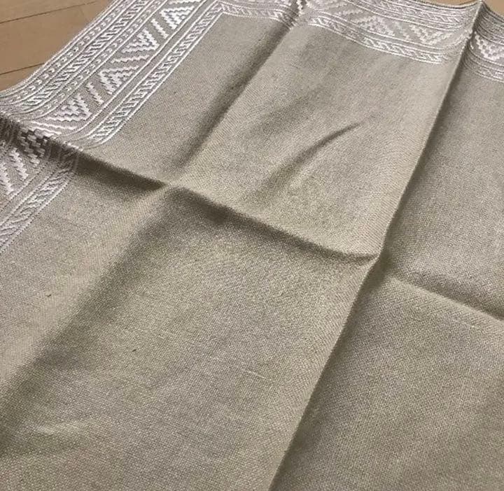 ★貴重な1点もの★ブルガリア シルク糸 手刺繍 リネンテーブルクロス