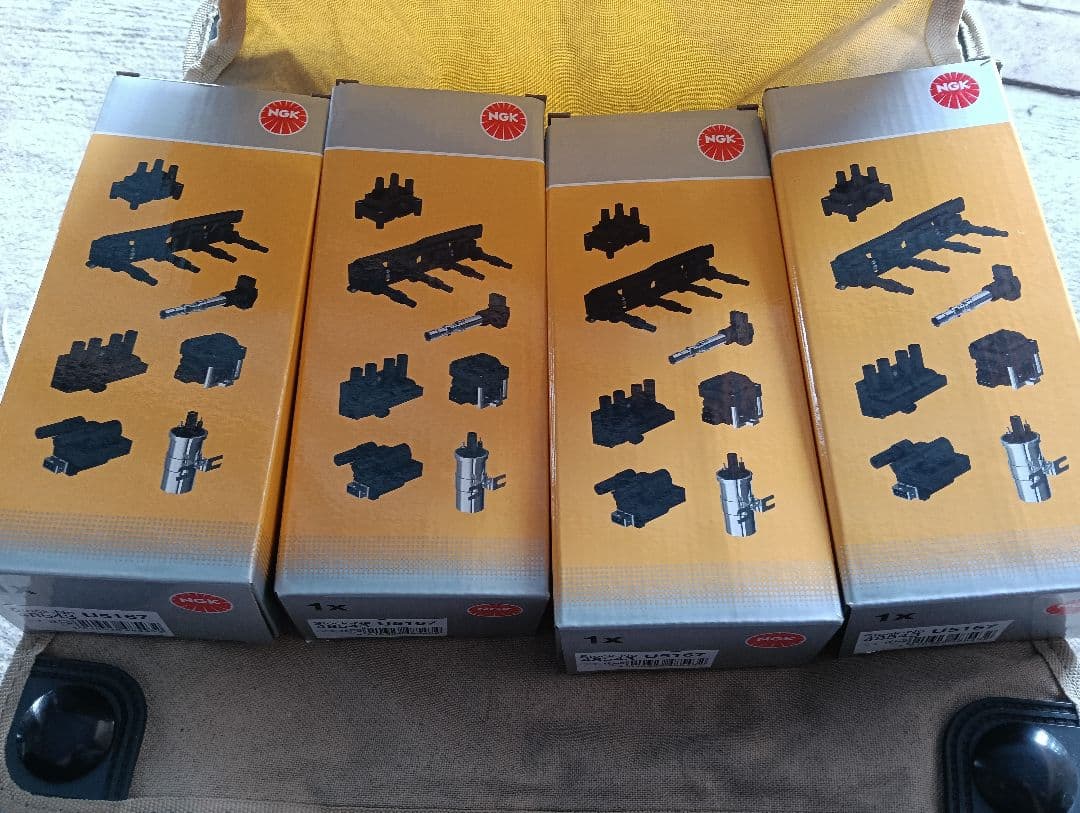 NGK GE6フィット1.3L ほぼ新品