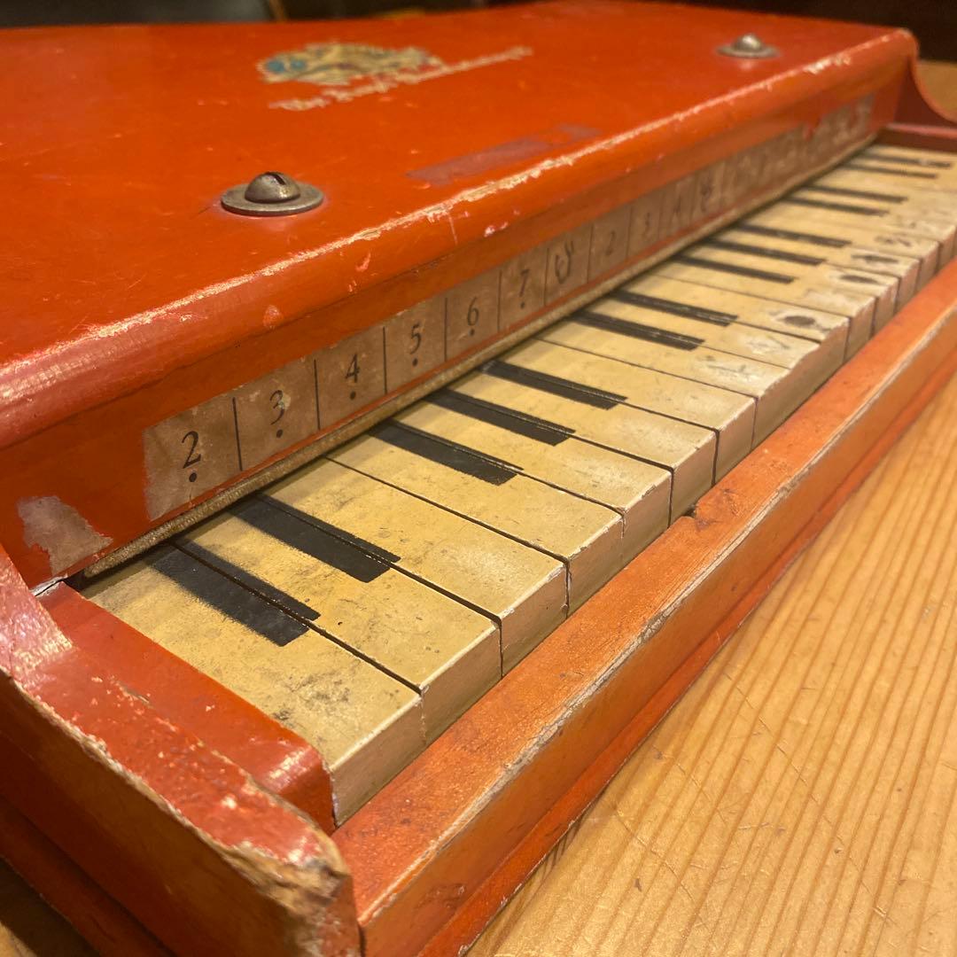 f*)様 ヴィンテージ 赤い木製ピアノ 25鍵盤