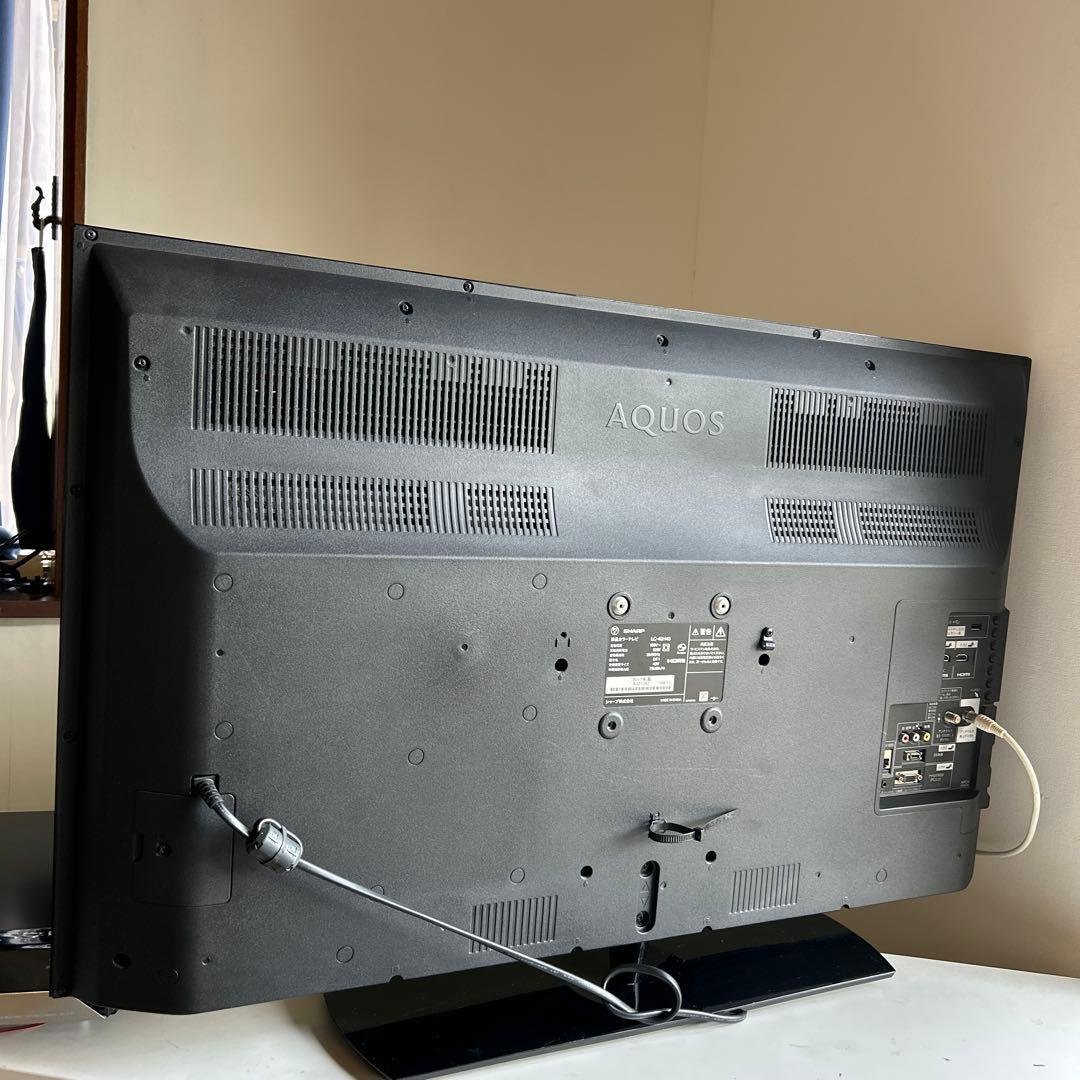 SHARP 液晶テレビ 40インチ LC-40H40