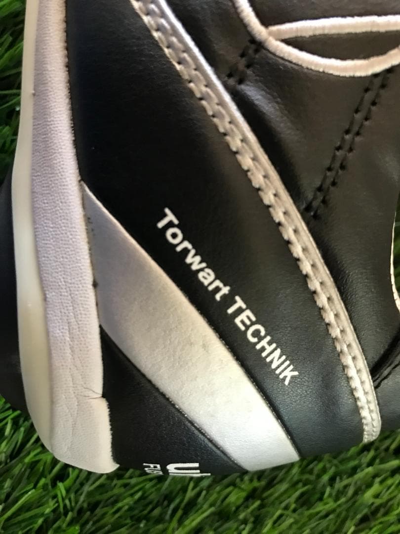 最終価格　レア品　ウールシュポルトキーパー用スパイク　28.0cm　新品