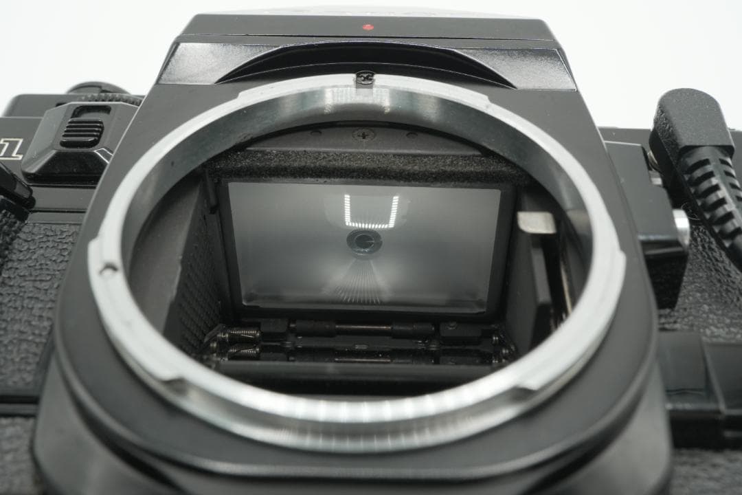 【美品・完動品】Canon A-1 ブラックボディ フィルム一眼レフカメラ