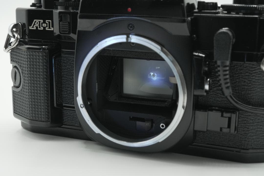 【美品・完動品】Canon A-1 ブラックボディ フィルム一眼レフカメラ