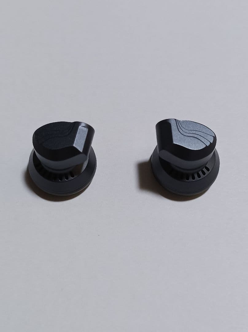 イヤホン YINCROW RW-3000