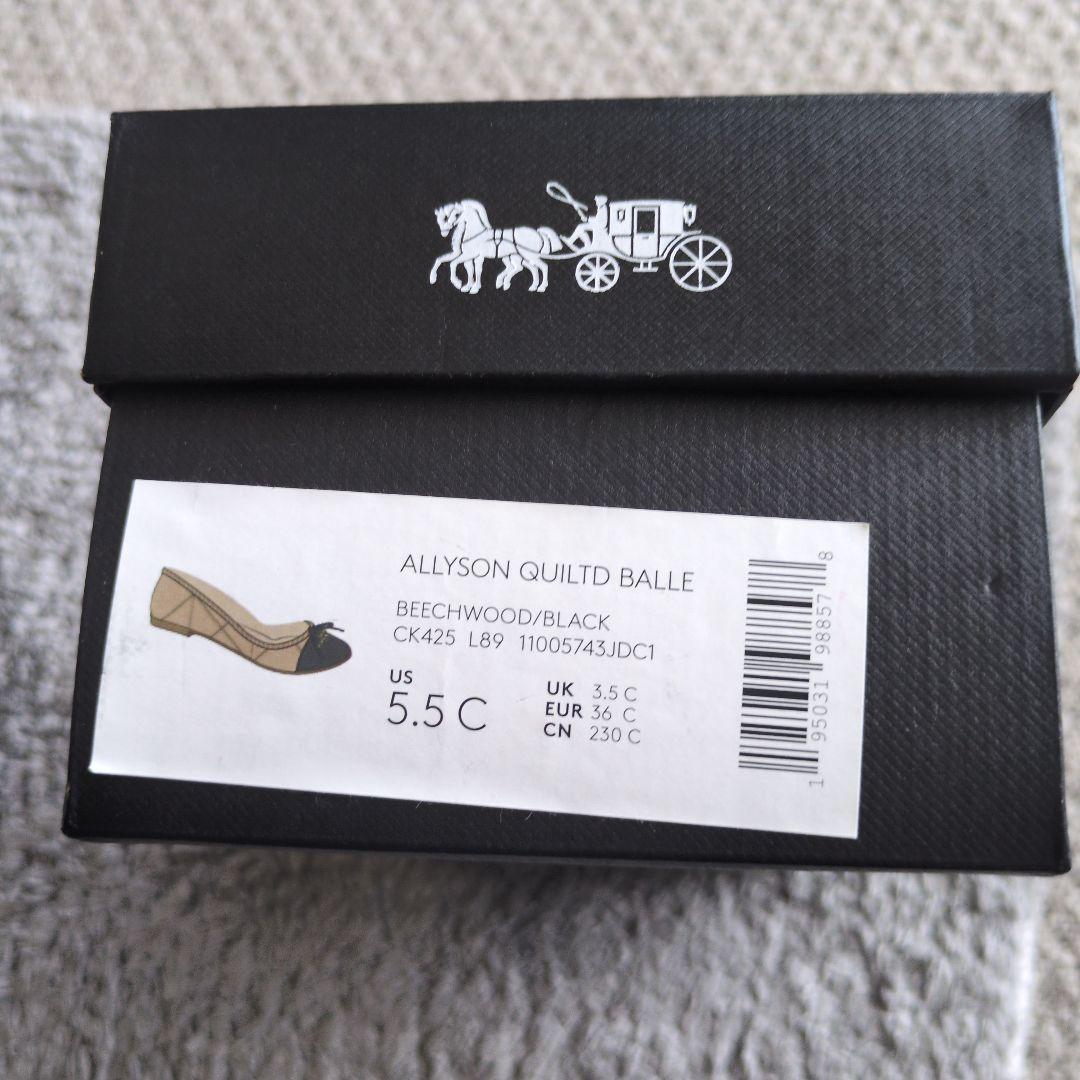 新品COACH フラットシューズ　バレイシューズ