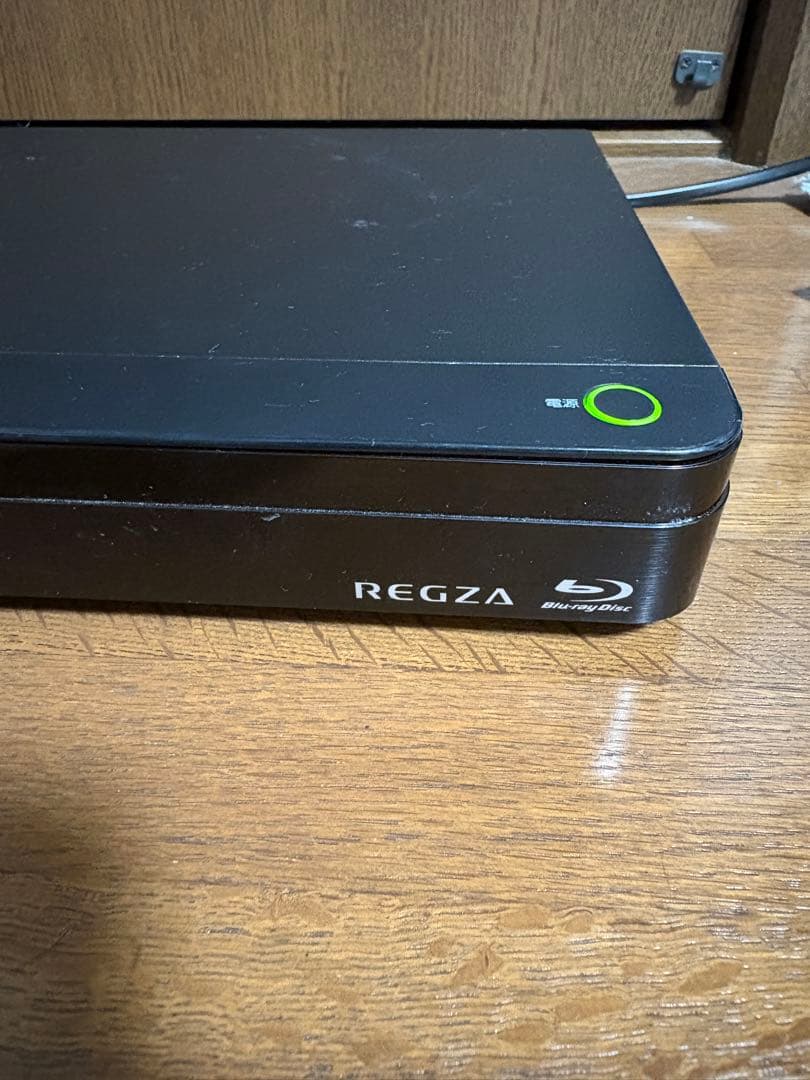 東芝HDD＆ブルーレイディスクレコーダー　DBR-W1007