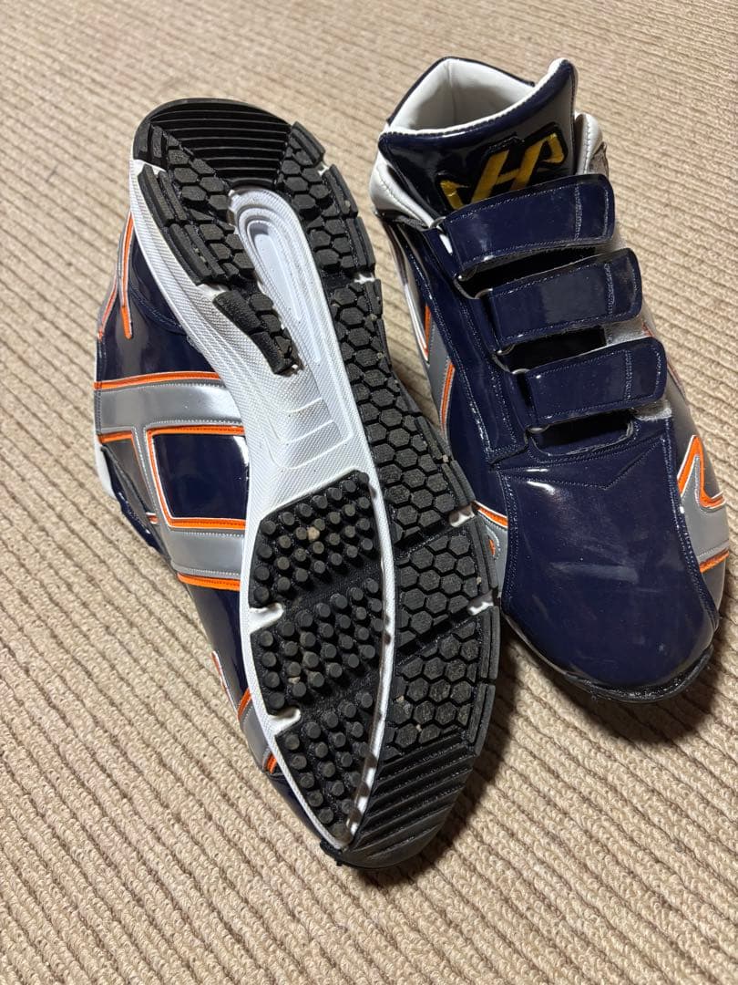 ハタケヤマ エナメルトレーニングシューズ HATAKEYAMA 野球28.0cm