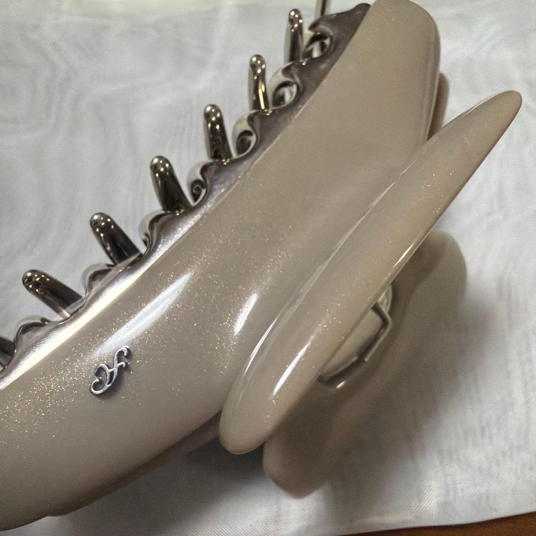 acca アールドゥヴィーヴル Lサイズ　グレージュ　人気色