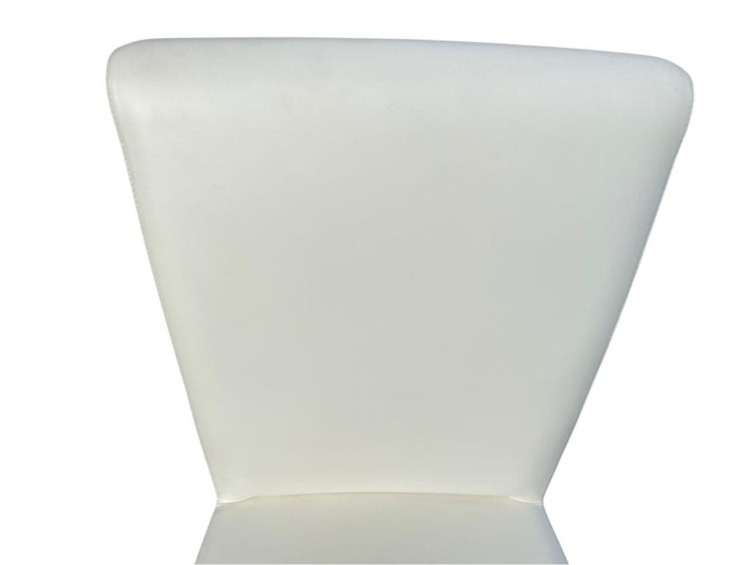 ◇①Poltrona Frau vittoria ダイニングチェア