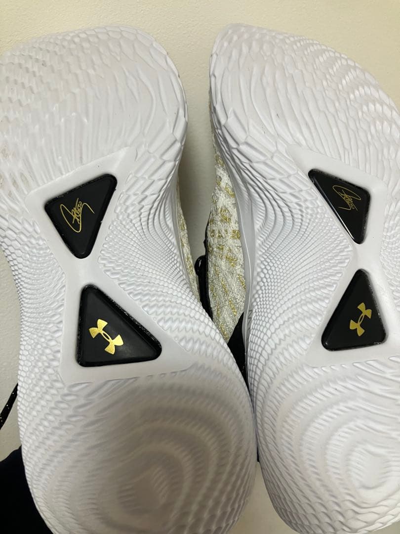 シューズ(男性用) Under Armour Curry 9 27cm