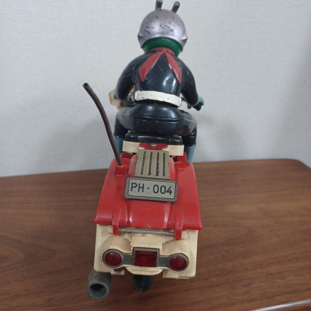 当時物　ヨネザワ製　銀マスク「仮面ライダー＆サイクロン号」フリクション走行玩具