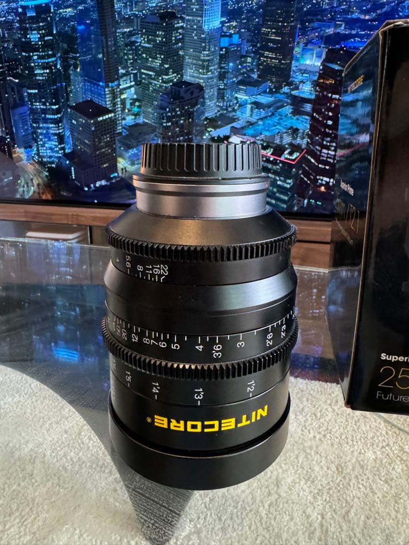 Nitecore 25mm T2.1 EF-mount | PL シネマレンズ