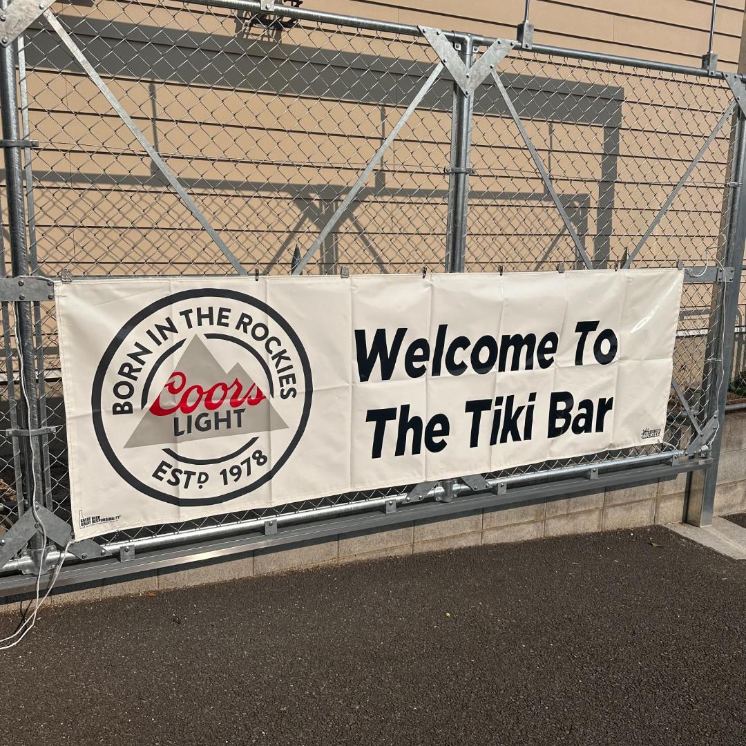 Coors LIGHT バナー ／アメリカンビール販促アイテム
