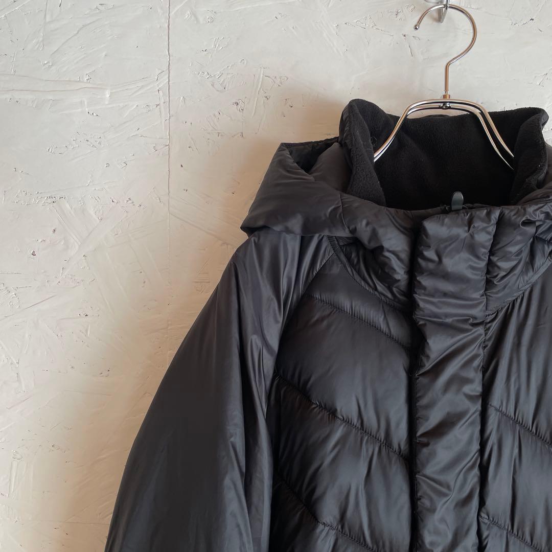 ゴルフウェア【TaylorMade】インサレーションコート　中綿ロングコート　黒