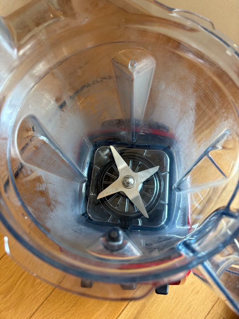 Vitamix V1200i 高性能ブレンダー タンパー付