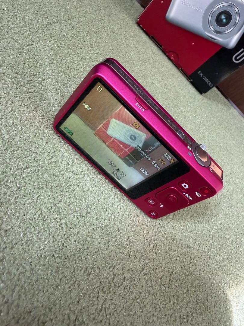 CASIO EX-Z800 コンパクトデジタルカメラ　チェリーピンク　箱付き