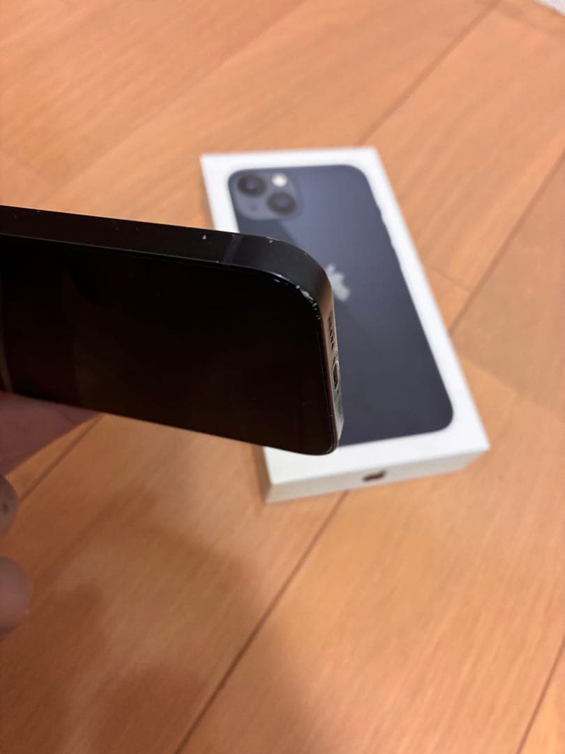 Apple iPhone 13 ミッドナイト本体