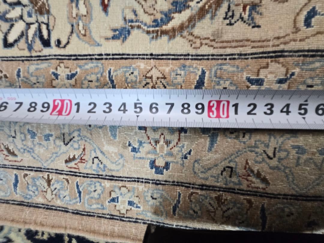 ペルシャ絨毯 ナイン産 素材シルクとウール手織り4LA サイズ305×190cm